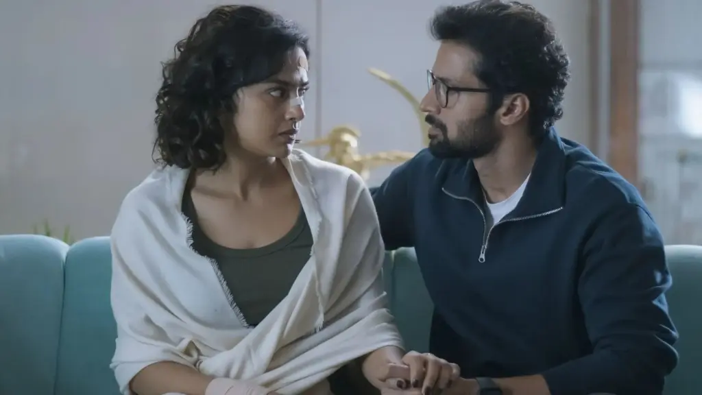 O Jogo final explicado: Kavya e Anoop ficam juntos?