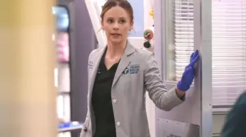 20251006 chicago med 11x01 review 2 - Chicago Med 11ª temporada Epi 1 tem retorno intenso... mas um pouco previsível