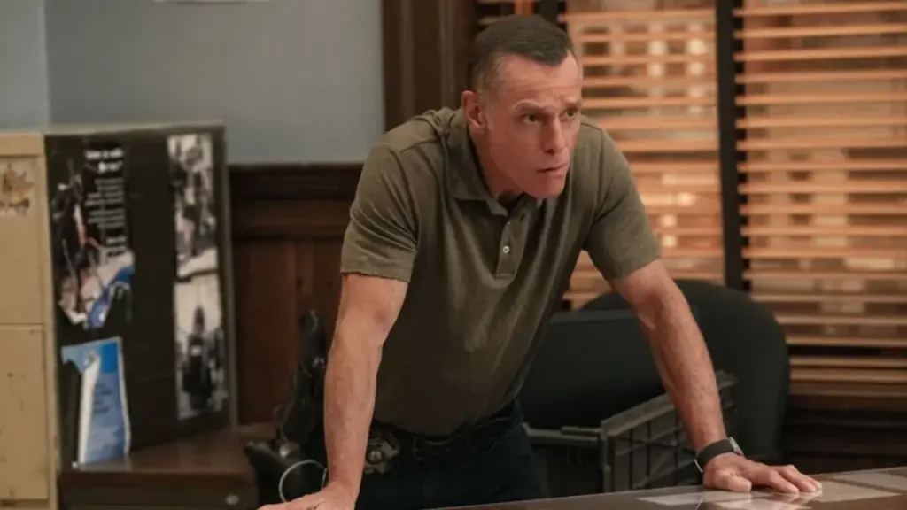 Chicago PD 13ª temporada Epi 1 tem retorno sombrio e poderoso de Voight