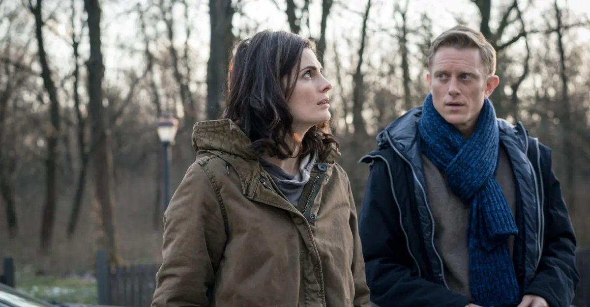 Absentia: elenco da série e tudo sobre os atores - 3 Absentia elenco