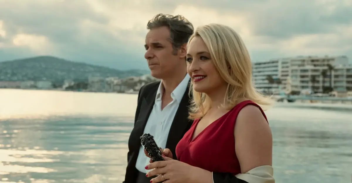 Sra. Playmen 2ª Temporada vai acontecer? Teorias e tudo sobre - 1 Sra. Playmen Playboy processo