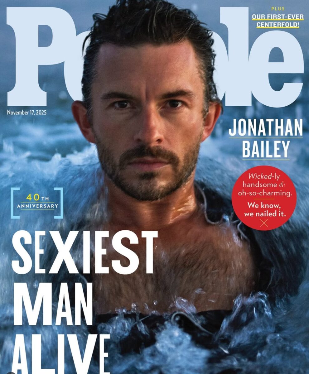 Jonathan Bailey, astro de Bridgerton e Wicked, é eleito o homem mais sexy do mundo em 2025 - 1 image 1 5 - Jonathan Bailey, astro de Bridgerton e Wicked, é eleito o homem mais sexy do mundo em 2025