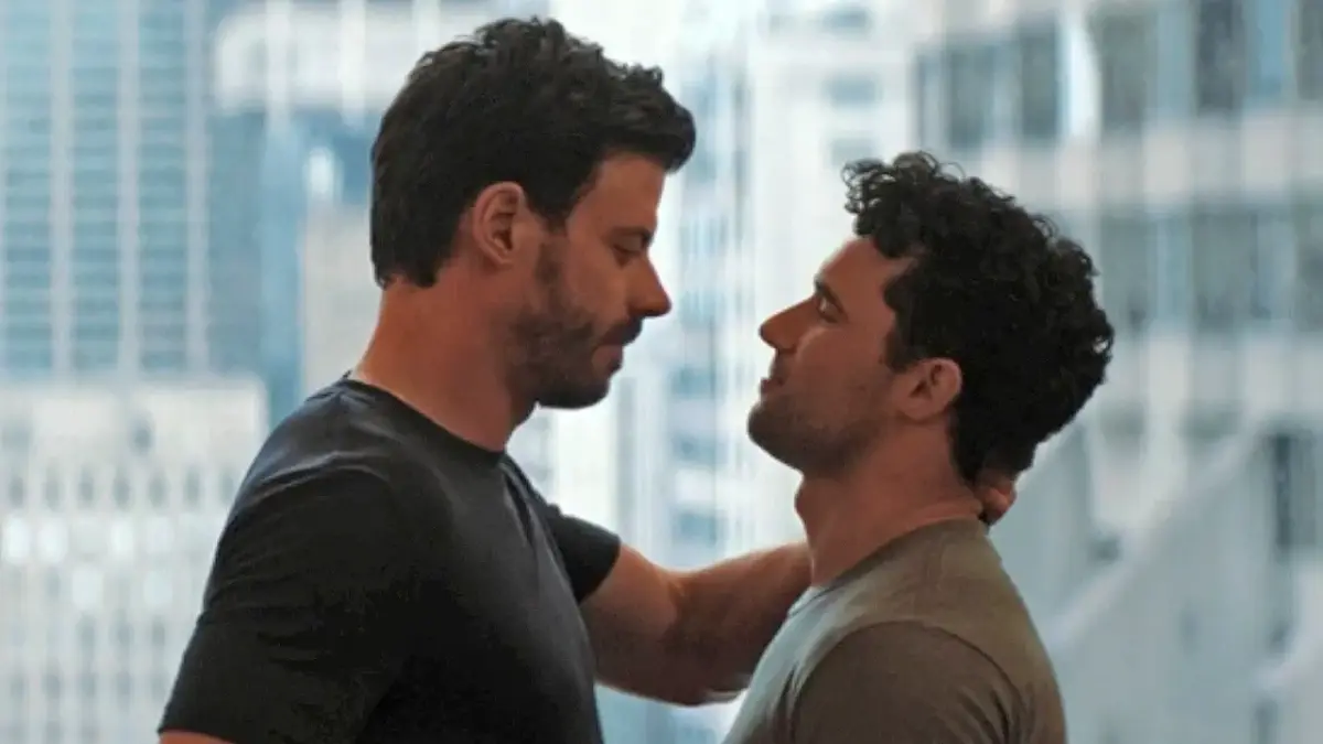 Heated Rivalry episodio 3 cortou cena