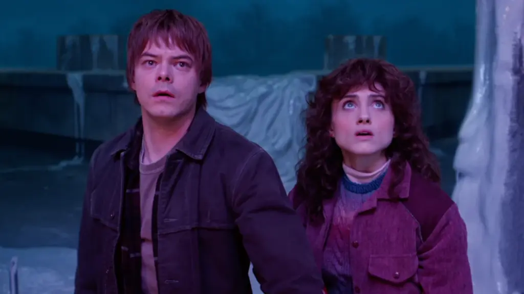 Stranger Things Nancy Jonathan morrem