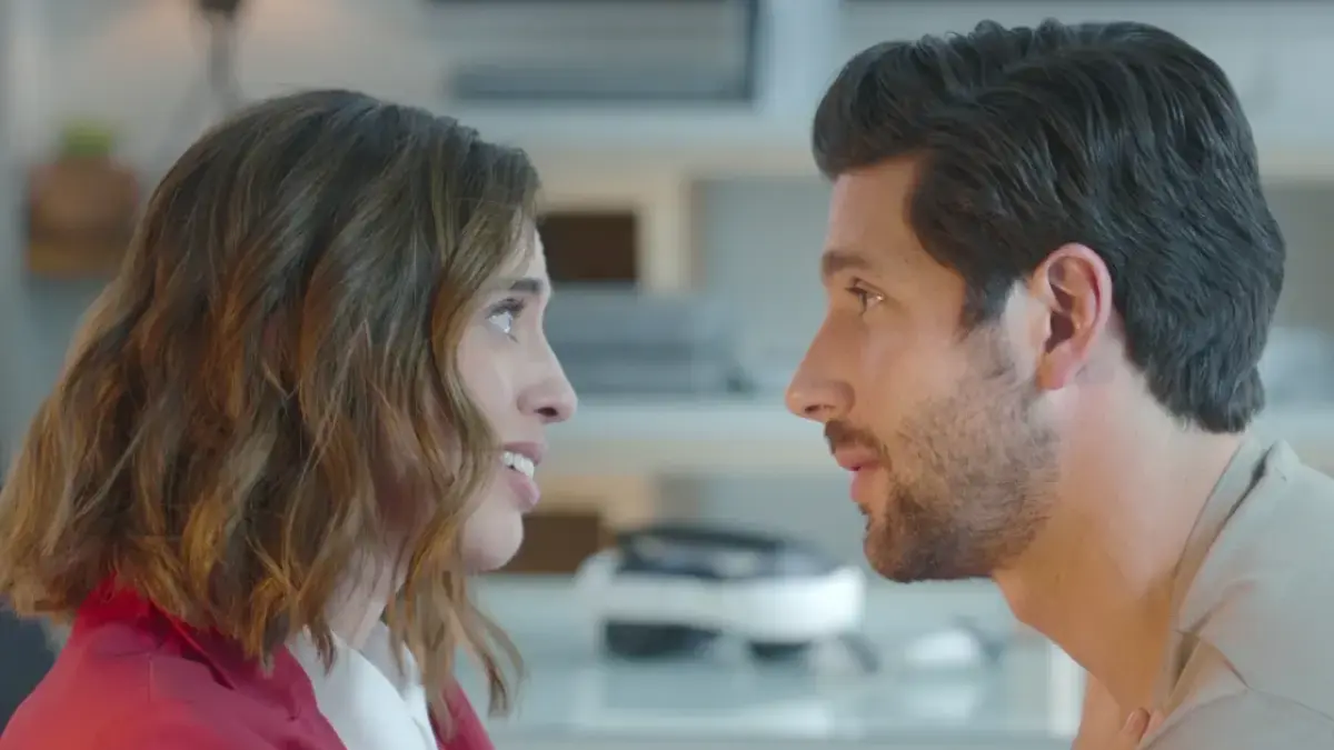 Amor no Escritorio serie Netflix vale assistir