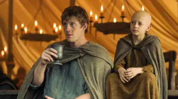 O Cavaleiro dos Sete Reinos HBO é bom
