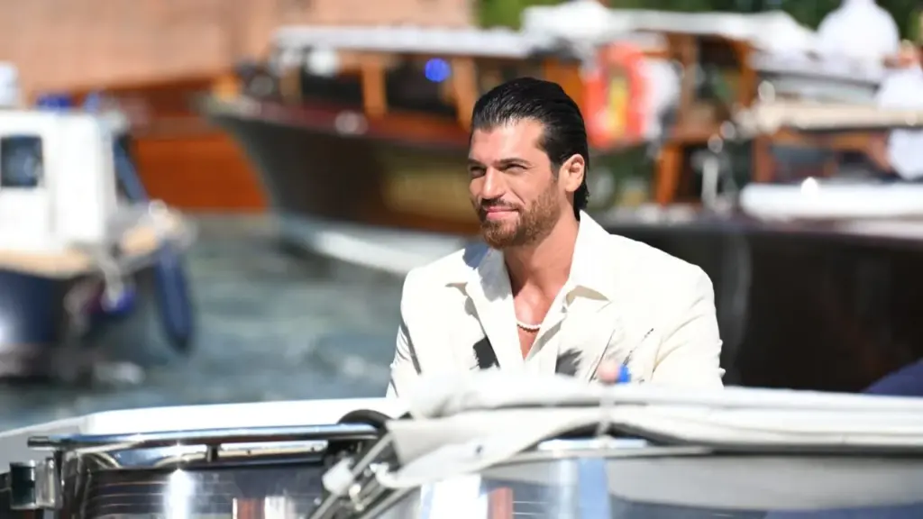 ator da serie sandokan can yaman