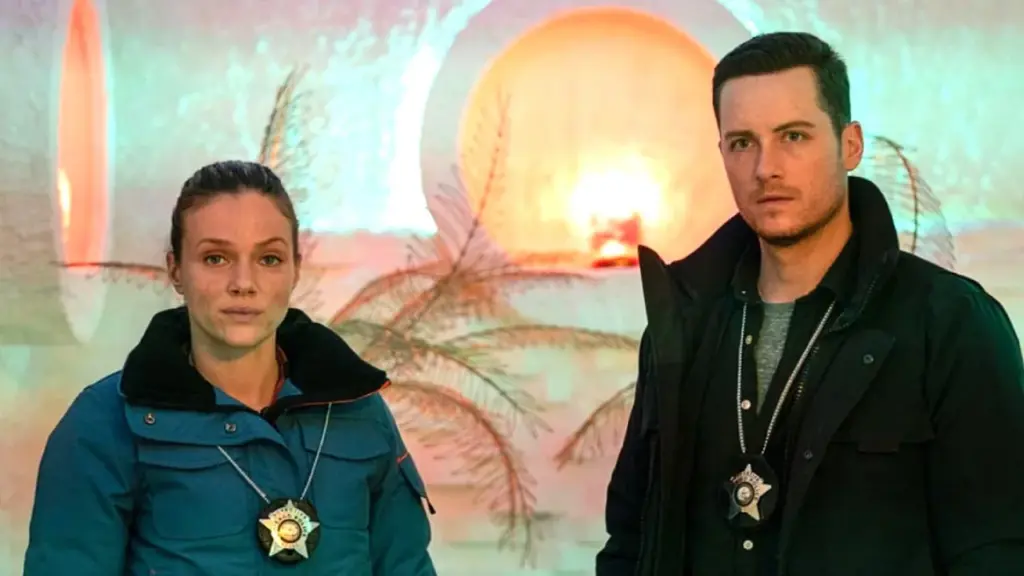 Chicago PD Hasltead Upton one chicago crossover