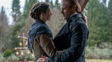 Outlander filmou varios finais