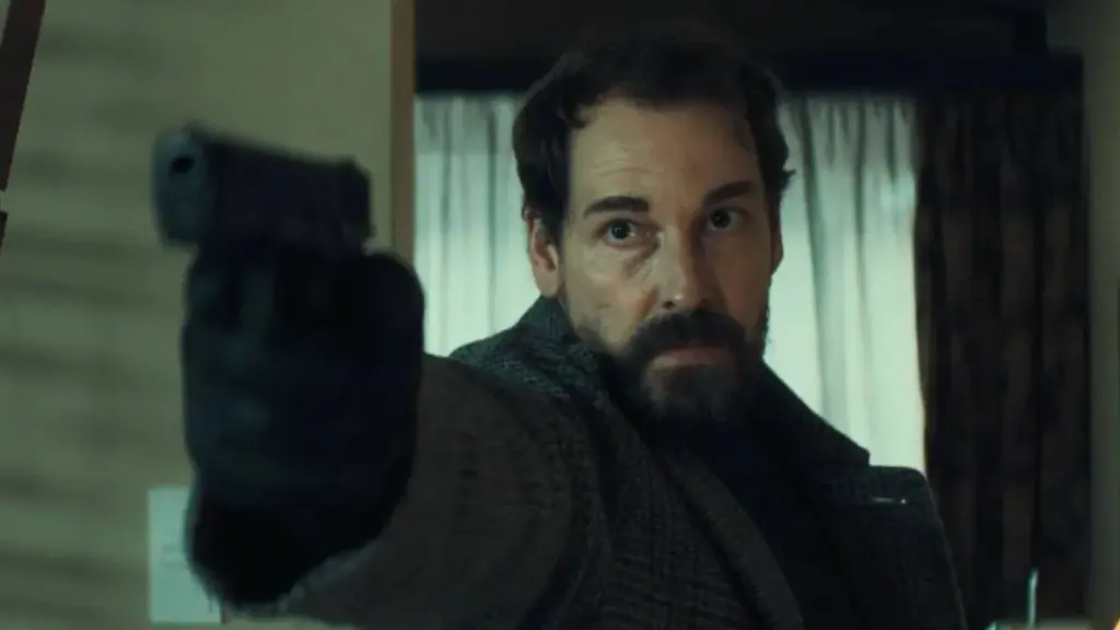 Unfamiliar séries parecidas Netflix