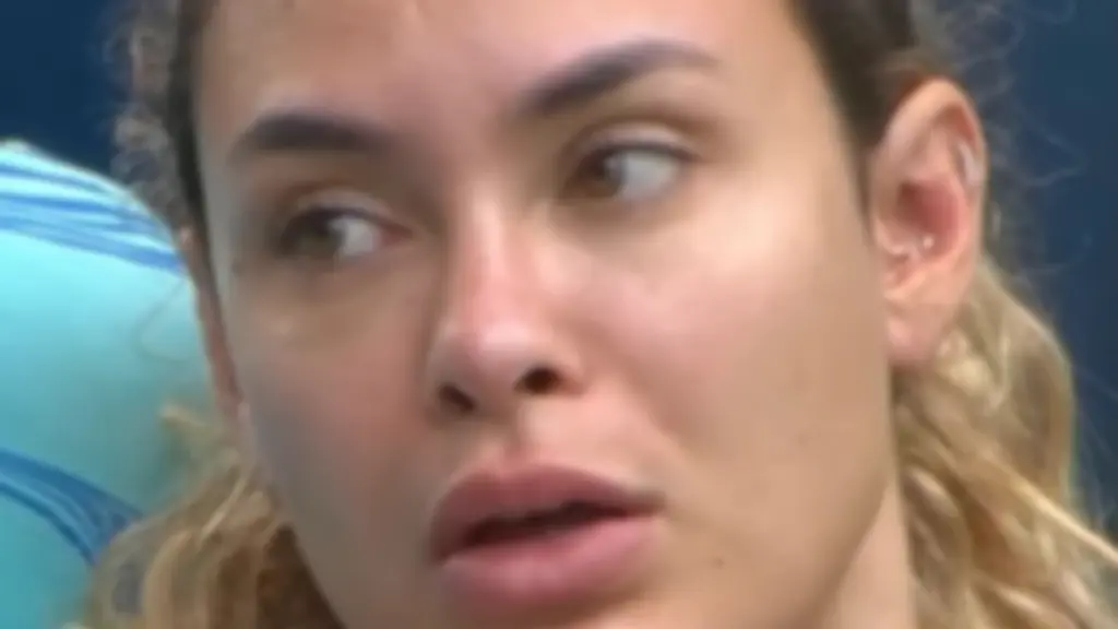 sara acha brigido paredao falso BBB