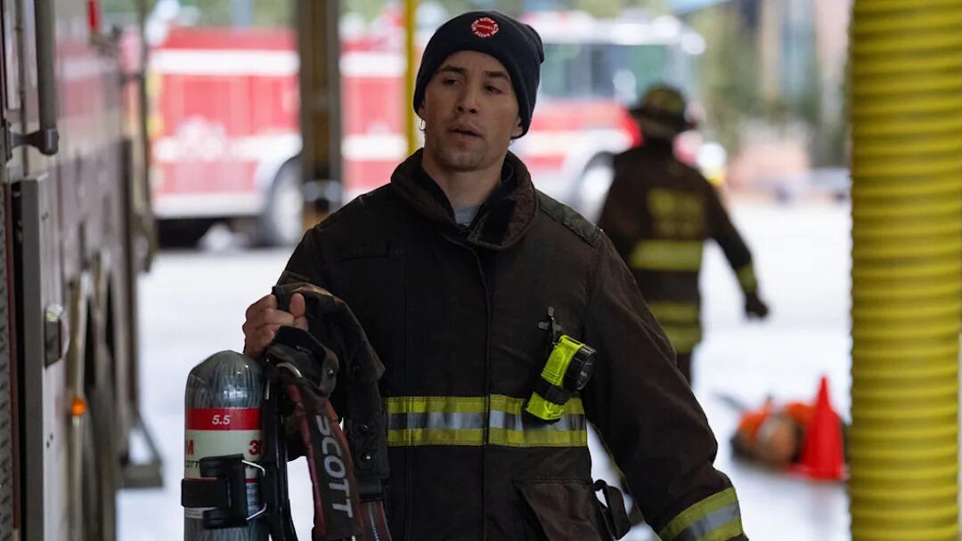 image 7 15 - Chicago Fire 14x15 tem caso envolvente e futuro de personagem em risco