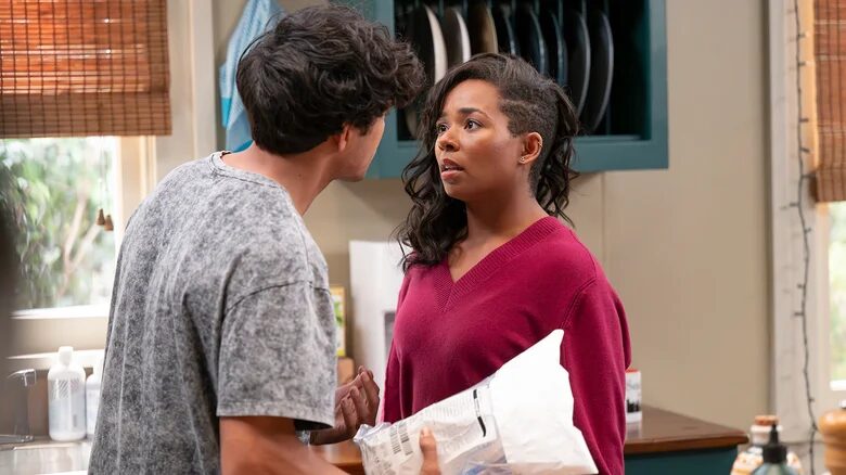 image 8 2 - Grey’s Anatomy 22x14 foi devastador com morte e encerra história de amor