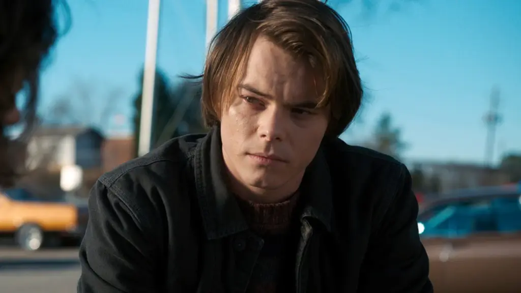 Charlie Heaton de stranger things serie ator peaky blinders