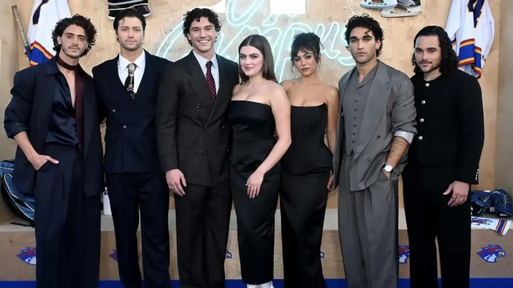 Off Campus elenco atores idade