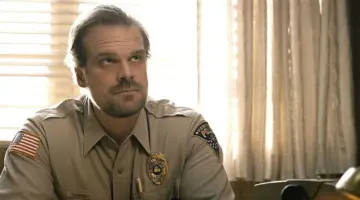 Stranger Things | David Harbour explica briga com Millie Bobby Brown