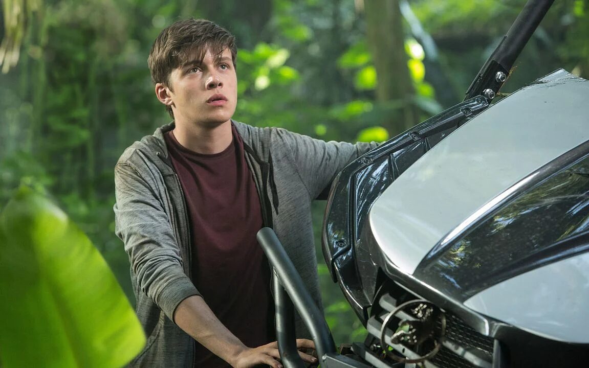 Ator de Mensagens Para Isabelle | O que Nick Robinson fez antes? - 11 image 6 9 - Ator de Mensagens Para Isabelle | O que Nick Robinson fez antes?