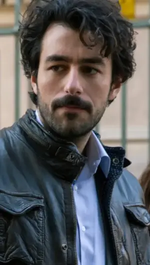 9 séries de romance para assistir na Netflix em 2026